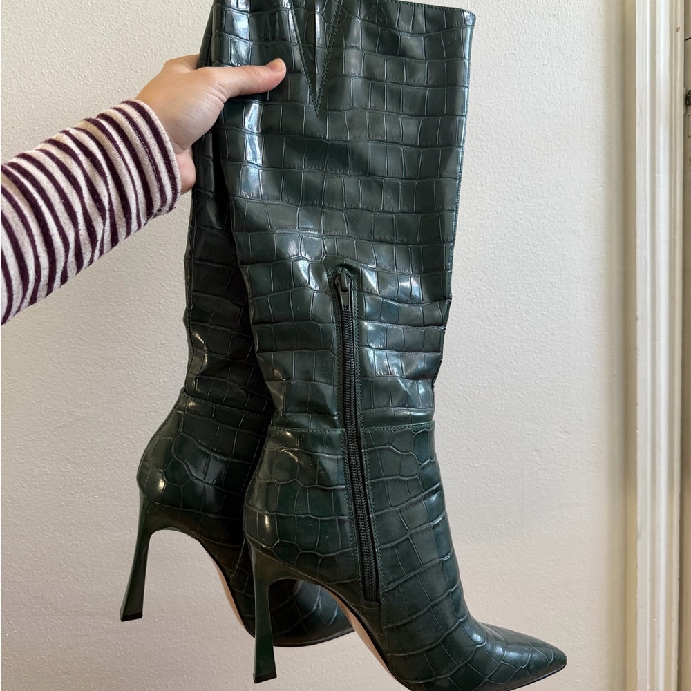 Dark Green Croc Boots Mix No. 6 - like new!